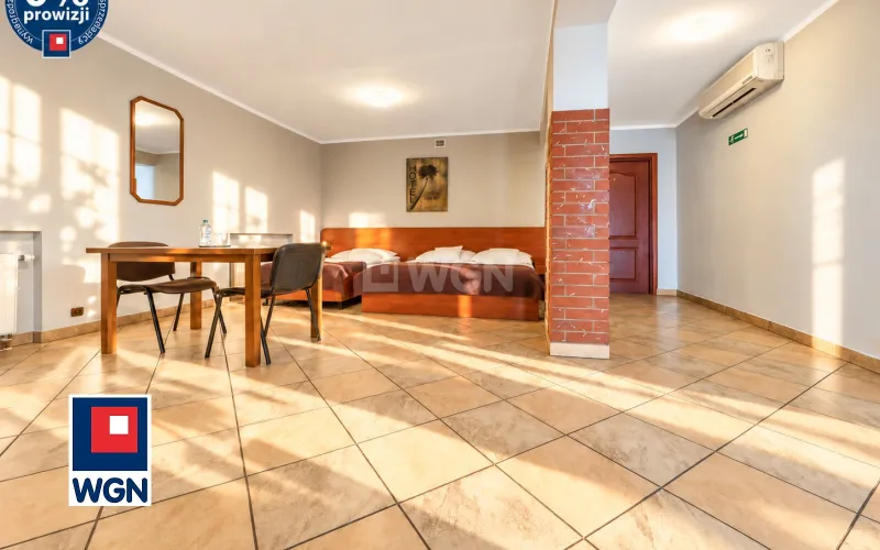 Obiekt hotelowy na  sprzedaż Katowice - Na sprzedaż zadbany hotel Kinga | Katowice Dąbrówka Mała